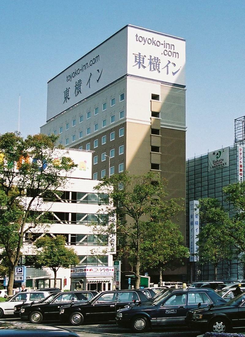 Toyoko Inn Himeji Eki Shinkansen Minami Guchi Buitenkant foto